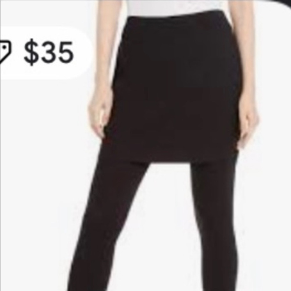 Cabi Skirted Leggings in Black S but fits M. Stretchy. Comfy and slimming pocket